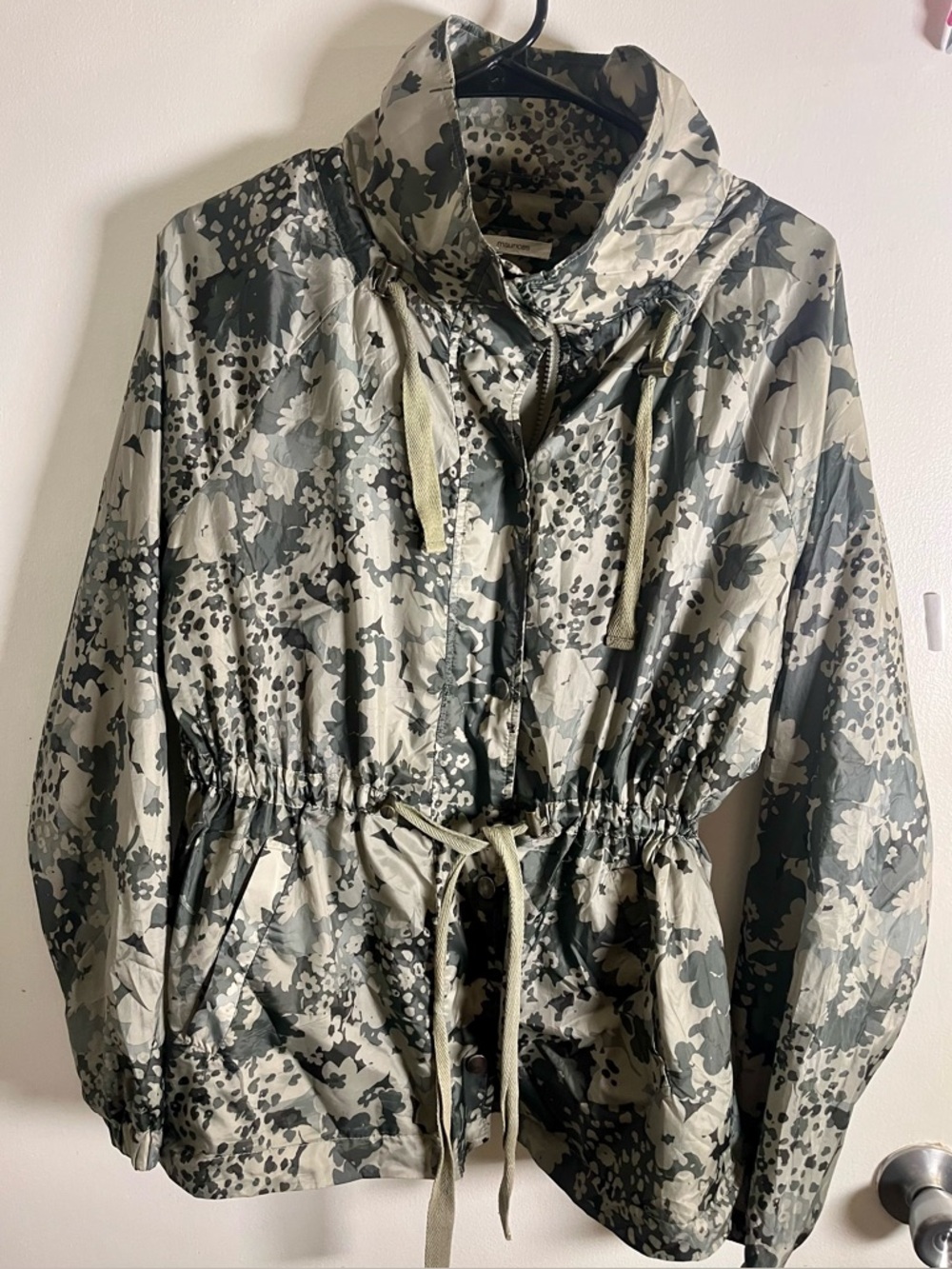 Maurices  Lightweight Jacket Medium Gray Green Zip Snap Waist Cinch Utility Coat